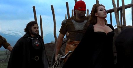 Horror Rises from the Tomb(1973)_003