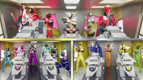 Japanese readers, if there are any, or sentai fans - what the hell is with that puppet in Lupin X's console?